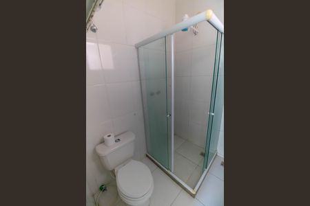 Casa de condomínio à venda com 70m², 2 quartos e 2 vagas Casa de condomínio à venda com 70m², 2 quartos e 2 vagasBanheiro da Suíte