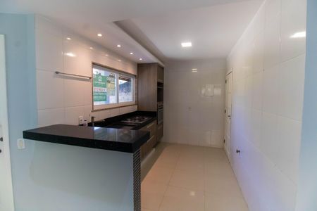 Casa de condomínio à venda com 70m², 2 quartos e 2 vagas Casa de condomínio à venda com 70m², 2 quartos e 2 vagasCozinha