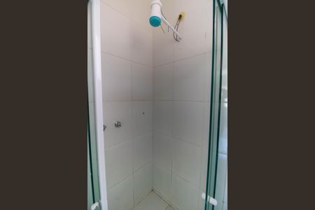 Casa de condomínio à venda com 70m², 2 quartos e 2 vagas Casa de condomínio à venda com 70m², 2 quartos e 2 vagasBanheiro da Suíte