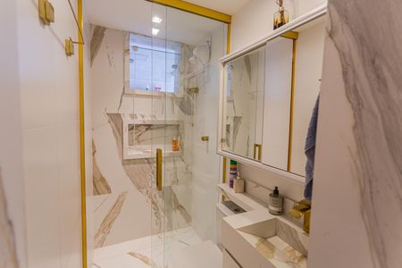 Apartamento à venda com 126m², 3 quartos e 1 vaga Apartamento à venda com 126m², 3 quartos e 1 vagaBanheiro Social