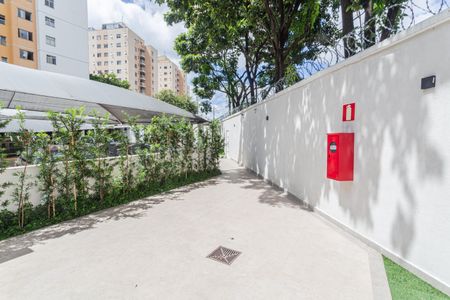 Apartamento à venda com 126m², 3 quartos e 1 vaga Apartamento à venda com 126m², 3 quartos e 1 vagaÁrea comum - Churrasqueira