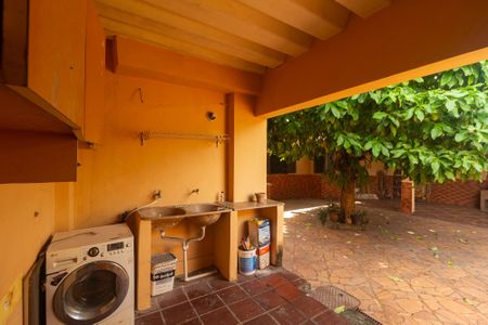 Casa para alugar com 500m², 3 quartos e 4 vagas Casa para alugar com 500m², 3 quartos e 4 vagasÁrea de Serviço