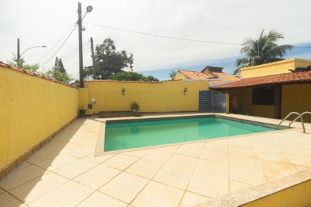Casa para alugar com 500m², 3 quartos e 4 vagas Casa para alugar com 500m², 3 quartos e 4 vagasQuintal