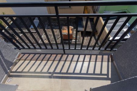 Apartamento para alugar com 47m², 2 quartos e 1 vaga Apartamento para alugar com 47m², 2 quartos e 1 vagaVaranda