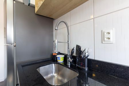 Apartamento para alugar com 47m², 2 quartos e 1 vaga Apartamento para alugar com 47m², 2 quartos e 1 vagaCozinha e Área de Serviço