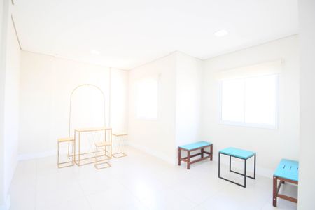 Apartamento à venda com 43m², 2 quartos e 1 vagaÁrea comum - Salão de festas