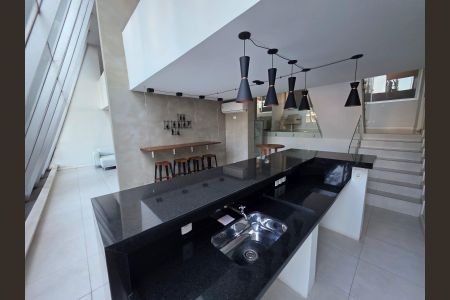 Apartamento à venda com 44m², 2 quartos e 1 vaga Apartamento à venda com 44m², 2 quartos e 1 vagaCozinha