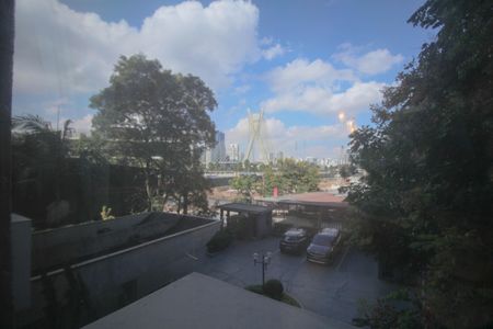 Apartamento à venda com 44m², 2 quartos e 1 vaga Apartamento à venda com 44m², 2 quartos e 1 vagaVista