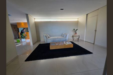 Apartamento à venda com 44m², 2 quartos e 1 vaga Apartamento à venda com 44m², 2 quartos e 1 vagaSala