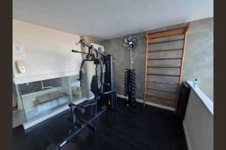 Apartamento à venda com 44m², 2 quartos e 1 vaga Apartamento à venda com 44m², 2 quartos e 1 vagaQuarto