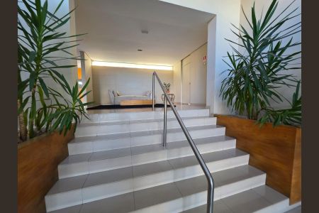 Apartamento à venda com 44m², 2 quartos e 1 vaga Apartamento à venda com 44m², 2 quartos e 1 vagaHall de Entrada