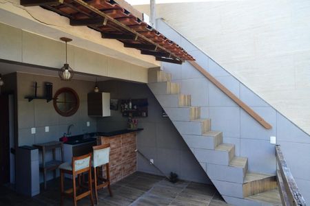 Casa de condomínio à venda com 142m², 3 quartos e 2 vagasEspaço Gourmet