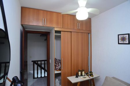 Casa de condomínio à venda com 142m², 3 quartos e 2 vagasQuarto 1