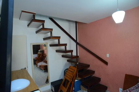 Casa de condomínio à venda com 142m², 3 quartos e 2 vagasSala