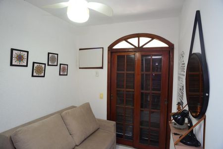 Casa de condomínio à venda com 142m², 3 quartos e 2 vagasQuarto 1