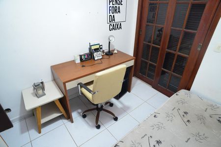 Casa de condomínio à venda com 142m², 3 quartos e 2 vagasQuarto 2