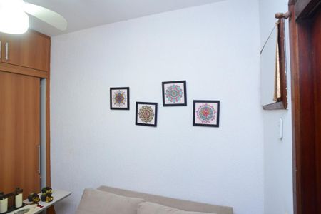 Casa de condomínio à venda com 142m², 3 quartos e 2 vagasQuarto 1