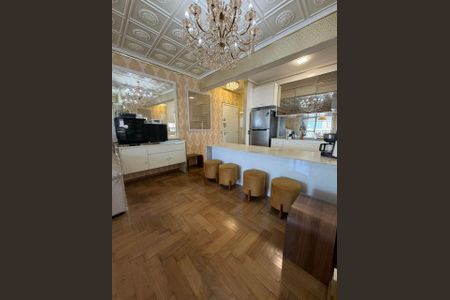 Apartamento à venda com 94m², 3 quartos e 2 vagasSala