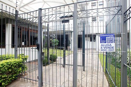 Apartamento à venda com 100m², 2 quartos e 1 vagaPlaquinha