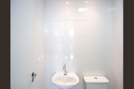 Apartamento para alugar com 41m², 2 quartos e sem vagaBanheiro