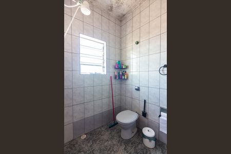 Casa à venda com 289m², 1 quarto e sem vagaBanheiro 