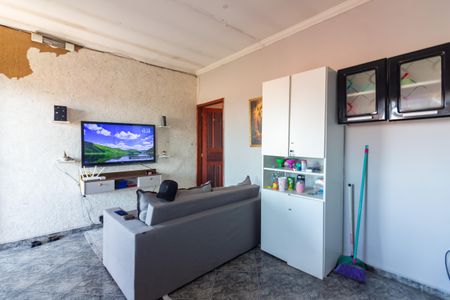 Sala de casa à venda com 1 quarto, 289m² em Bussocaba, Osasco