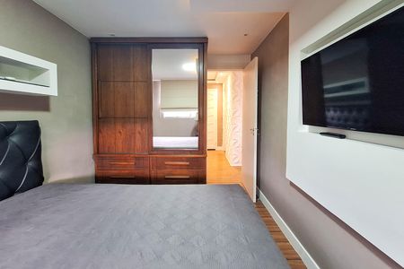 Quarto 1 de apartamento à venda com 2 quartos, 45m² em Rio do Ouro, Niterói