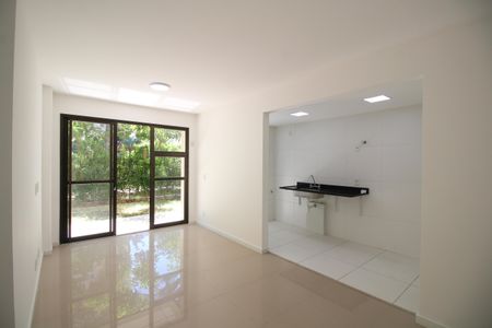 Sala de apartamento para alugar com 2 quartos, 96m² em Jacarepaguá, Rio de Janeiro