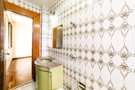 Apartamento para alugar com 263m², 4 quartos e 2 vagas Apartamento para alugar com 263m², 4 quartos e 2 vagasBanheiro da Suíte