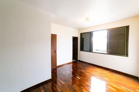 Apartamento para alugar com 263m², 4 quartos e 2 vagas Apartamento para alugar com 263m², 4 quartos e 2 vagasSuíte 1