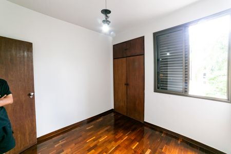 Apartamento para alugar com 263m², 4 quartos e 2 vagas Apartamento para alugar com 263m², 4 quartos e 2 vagasQuarto 1
