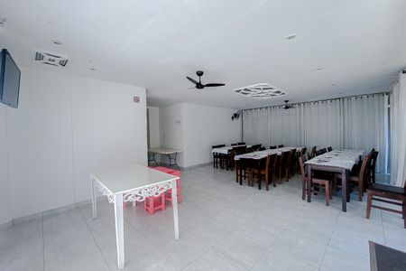 Apartamento à venda com 63m², 2 quartos e 1 vagaÁrea comum - Salão de festas