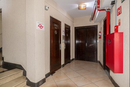 Apartamento para alugar com 39m², 1 quarto e sem vaga Apartamento para alugar com 39m², 1 quarto e sem vagaÁrea comum - Elevadores