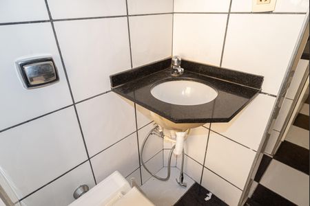 Apartamento para alugar com 39m², 1 quarto e sem vaga Apartamento para alugar com 39m², 1 quarto e sem vagaBanheiro e Área de Serviço