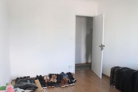 Apartamento à venda com 80m², 2 quartos e 1 vagaQuarto 2