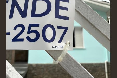 Casa à venda com 273m², 3 quartos e 5 vagas Casa à venda com 273m², 3 quartos e 5 vagasPlaca KQAP-43
