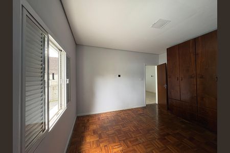 Casa à venda com 273m², 3 quartos e 5 vagas Casa à venda com 273m², 3 quartos e 5 vagasQuarto 1
