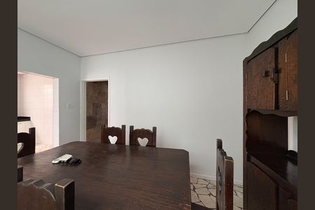 Casa à venda com 273m², 3 quartos e 5 vagas Casa à venda com 273m², 3 quartos e 5 vagasCopa