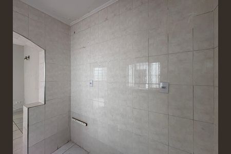 Casa à venda com 273m², 3 quartos e 5 vagas Casa à venda com 273m², 3 quartos e 5 vagasCozinha da Edícula