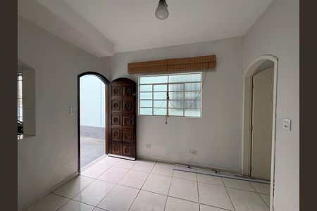 Casa à venda com 273m², 3 quartos e 5 vagas Casa à venda com 273m², 3 quartos e 5 vagasSala da Edícula