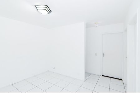 Sala de apartamento para alugar com 2 quartos, 34m² em Jardim Guilhermino, Guarulhos