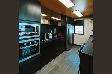 Apartamento à venda com 67m², 2 quartos e 2 vagasCozinha