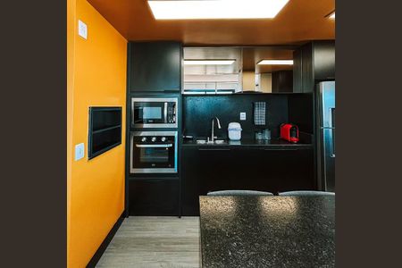 Apartamento à venda com 67m², 2 quartos e 2 vagasCozinha