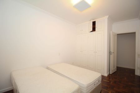 Apartamento para alugar com 240m², 3 quartos e 3 vagasSuíte 1