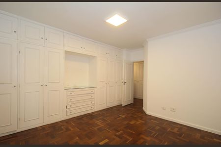 Apartamento para alugar com 240m², 3 quartos e 3 vagasSuíte 3