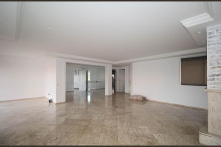 Apartamento para alugar com 240m², 3 quartos e 3 vagasSala
