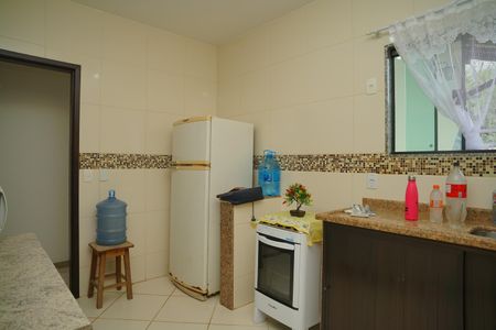 Casa para alugar com 600m², 2 quartos e 6 vagasCozinha