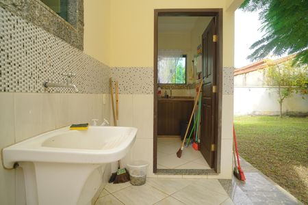 Casa para alugar com 600m², 2 quartos e 6 vagasÁrea de Serviço