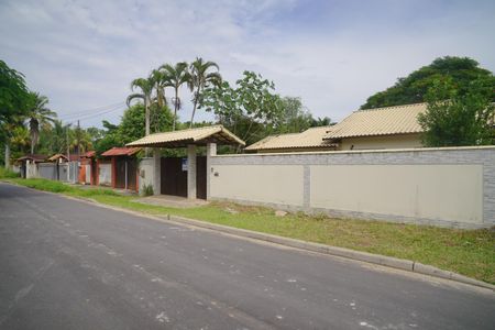 Casa para alugar com 600m², 2 quartos e 6 vagasFachada