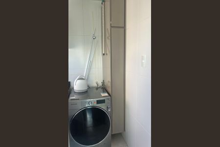 Apartamento para alugar com 90m², 3 quartos e 2 vagas Apartamento para alugar com 90m², 3 quartos e 2 vagasÁrea de serviço